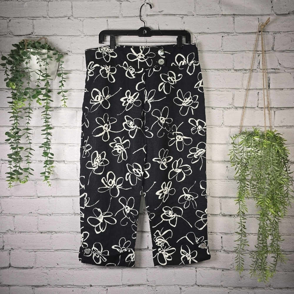 Elegant Black and White Floral Cropped Pants 100% Linen Size Sm, Fits Like A Med